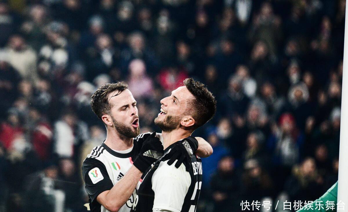 赛中打入两 赛中打入两