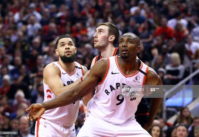 很多球迷至 很多球迷至