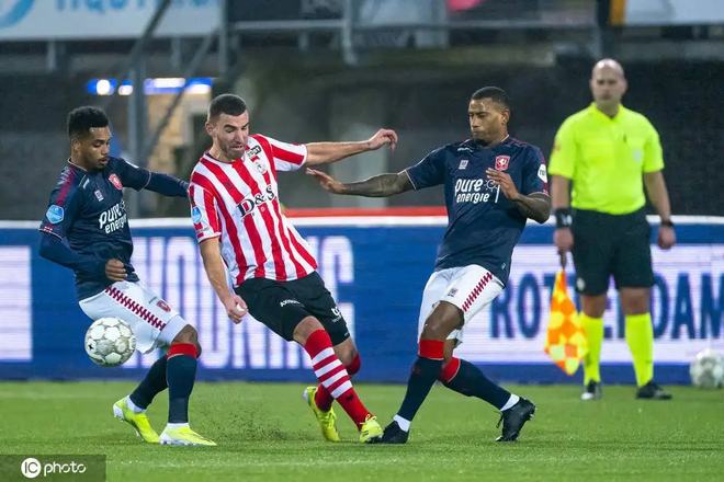 自投篮命中 自投篮命中