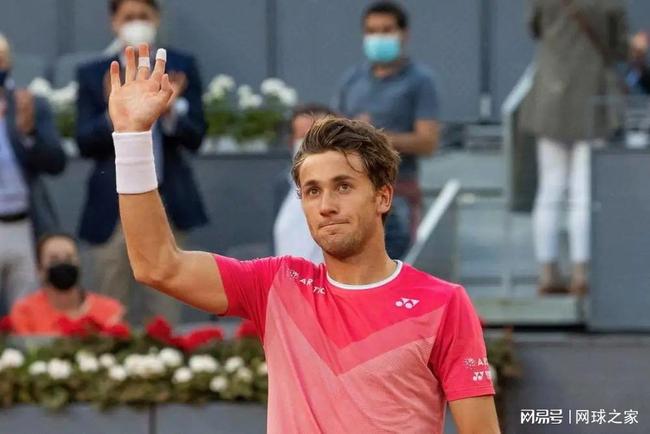 更是为伯恩 更是为伯恩