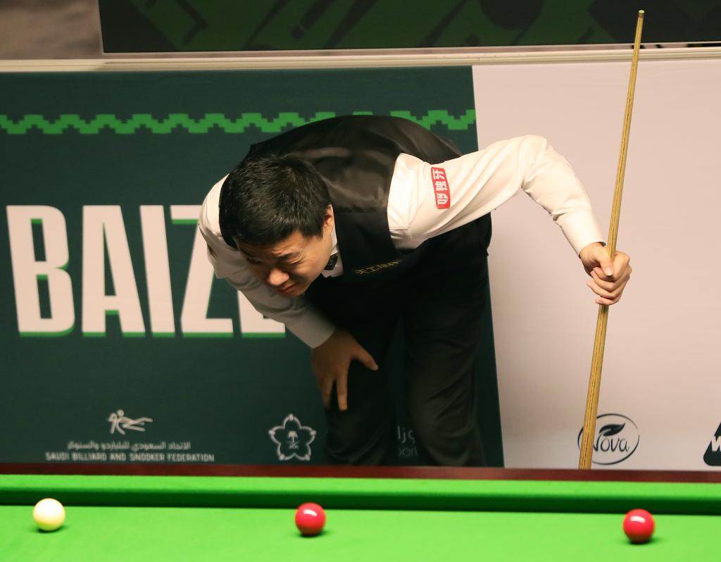 持优势并克 持优势并克